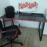 Vand birou si scaun gaming